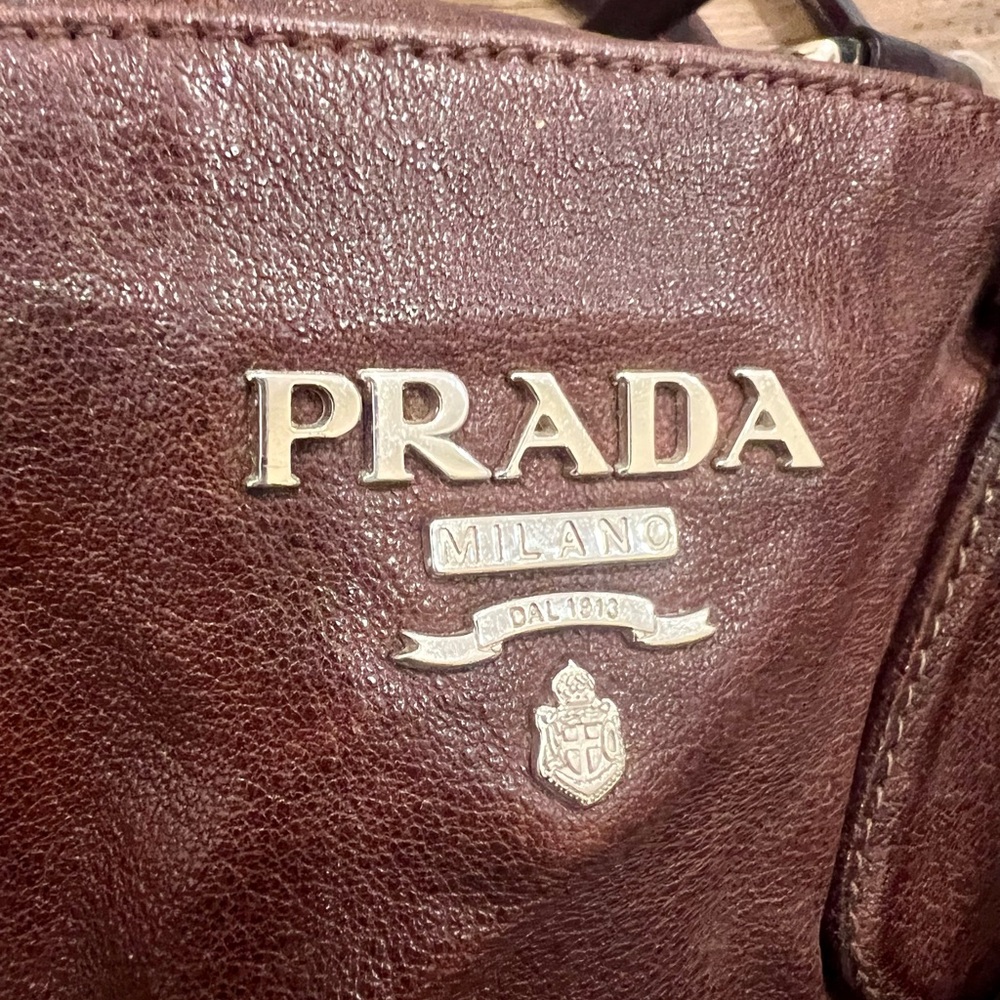 Authentic Prada tote bag for sale - Picture 15 of 15